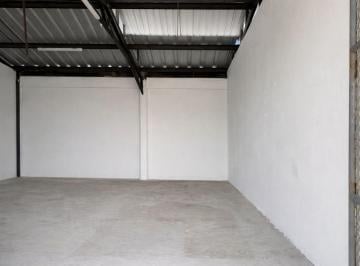 Bodega-Galpón , Quito · Rento Excelente Bodega de 65 m² en Conjunto de Bodegas en El Sur de Quito Cerca Confiteca