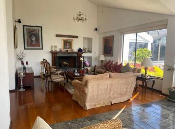 Departamento de 4 habitaciones, Quito · Campo Alegre Departamento con Terraza de Venta 4 Dormitoiros