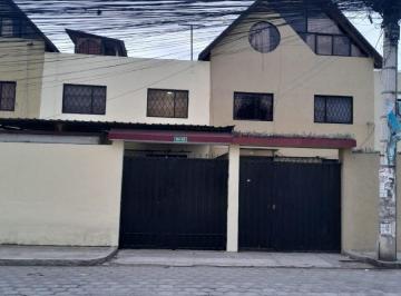 Casa de 3 habitaciones, Quito · Vendo Urgente, Casa 2 Plantas en Conjunto de 10 Casas, en Calderon Calle La Union y Geovanny Calles