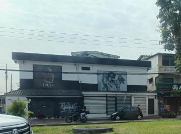 Local comercial · 280m² · Local en Alborada 6ta Ideal Para Spa o Consultorio