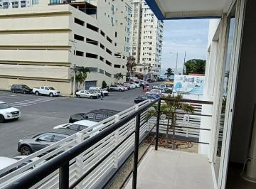 Departamento de 3 habitaciones, Salinas · Vendo Comodo Departamento a Una Calle del Malecon de Chipipe Salinas