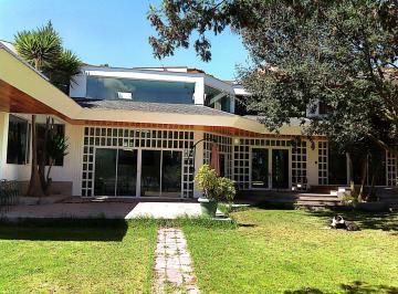 Casa · 1115m² · 5 Habitaciones · 12 Estacionamientos · Casa en Santa Lucía Alta