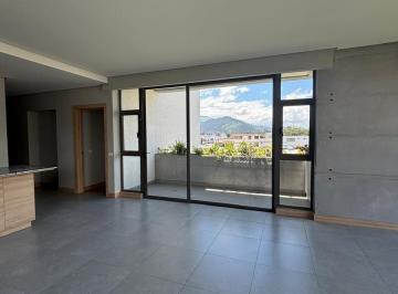 Departamento · 117m² · 2 Habitaciones · 2 Estacionamientos · Penthouse por Estrenar en Venta – Cumbayá, Sector La Primavera Pr