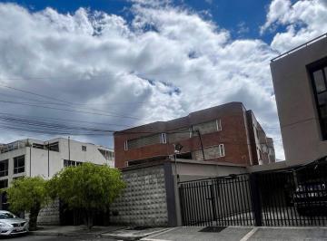 Departamento de 3 habitaciones, Quito · Departamento de 155 m² 3 Dorm. en Venta en González Suaréz