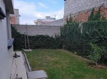 Departamento de 3 habitaciones, Quito · Cerca a Escuela de Policía Pusuqui Departamento 3 Dorm. Jardín Aceptan Mascota