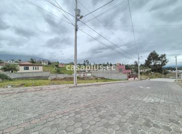 Terreno / Lote · 278m² · Terreno en Venta Sector Tiobamba Sur en Latacunga