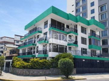 Departamento de 4 habitaciones, Quito · Departamento de 188 m² en Alquiler en Sector Rumipamba