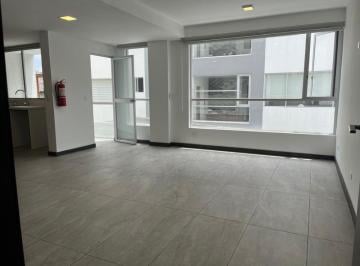 Departamento de 3 habitaciones, Quito · Venta Departamento Moderno de Tres Habitaciones en Cumbayá
