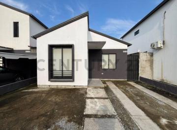 Casa · 40m² · 2 Habitaciones · 1 Estacionamiento · Venta de Casa en Valle Norte 1, Via Salitre