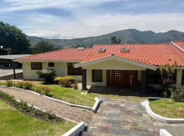 Hacienda-Quinta de 4 habitaciones, Quito · Arriendo Quinta Tumbaco