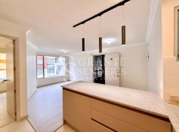 Departamento de 3 habitaciones, Quito · Departamento con 3 Habitaciones en Venta en Conocoto, Listo Para Habitar