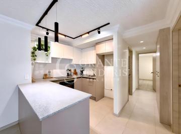 Departamento de 3 habitaciones, Quito · Departamento en Venta en Conocoto