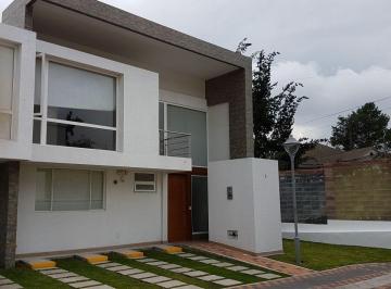 Casa de 3 habitaciones, Quito · Venta Casa en Lola Quintana Armenia 2