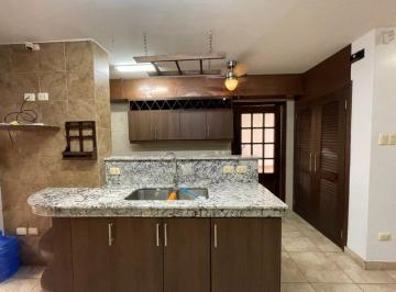 Casa de 3 habitaciones, Guayaquil · Vendo Casa en Zona Ceibos