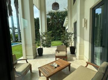 Casa de 5 habitaciones, Guayaquil · Casa con 1020 m² con 5 Habitaciones en Venta en Plaza Lagos