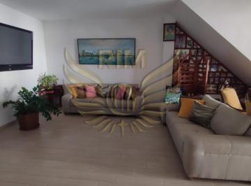 Casa de 8 habitaciones, Manta · Casa en Venta en Centro de Manta