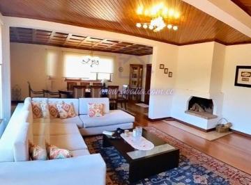 Casa de 3 habitaciones, Guaranda · Vendo Casa en Guaranda, a Pocas Cuadras de La Universidad