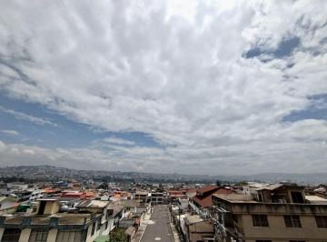 Casa de 12 habitaciones, Quito · Propiedad Tipo Edificio en Venta Sector Andalucia