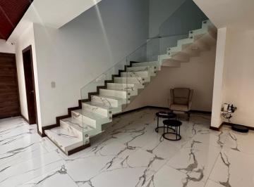 Casa de 4 habitaciones, Guayaquil · Vendo Casa Moderna en Ciudad Celeste