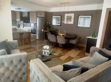 Departamento · 60m² · 1 Habitación · 1 Estacionamiento · Cumbaya, en Renta Suite Amoblada 65 m