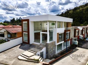 Local comercial · 368m² · 3 Habitaciones · 4 Estacionamientos · Propiedad Comercial en Venta en Charasol Av 16 de Abril