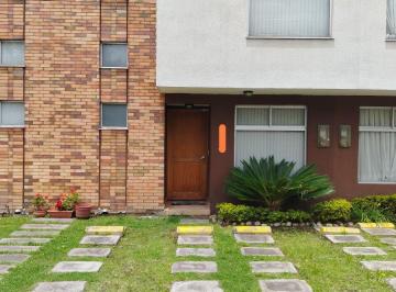 Casa de 4 habitaciones, Quito · Vendo Casa en Conjunto Tres Plantas 4 Dormitorio Sector La Armenia/valle de Los Chillos
