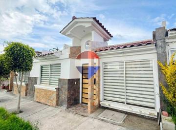 Casa de 3 habitaciones, Antonio Ante · Casa en Venta en Atuntaqui - Conjunto San Ignacio 2