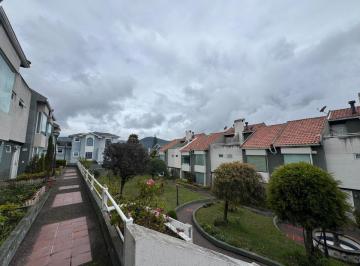 Casa de 3 habitaciones, Quito · Venta Casa Conjunto 3 Dorm. Carcelen 2 Parqueaderos