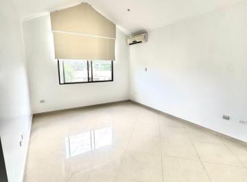 Departamento de 3 habitaciones, Guayaquil · Alquilo Amplia Casa en Puerto Azul 3 Dorm. c/u Baño