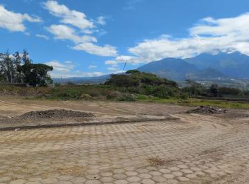 Terreno / Lote · 510m² · Terreno en Atuntaqui