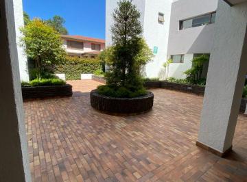 Departamento de 1 habitación, Quito · Cumbayá, Vendo Linda Suite, con Sala Exterior, Chimenea, Acceso Directo Al Jardín, Colegio Menor
