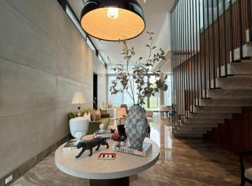 Casa de 4 habitaciones, Guayaquil · Casa con 650 m² Terreno, 4 Habitaciones en Venta en Samborondón de Revista