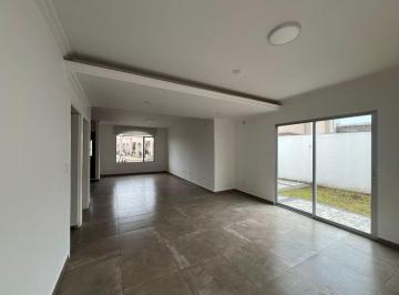 Casa de 3 habitaciones, Quito · Linda Casa Venta La Primavera