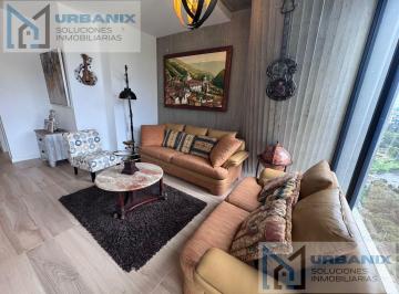 Departamento · 130m² · 2 Habitaciones · 1 Estacionamiento · Shyris - Frente Al Parque La Carolina. Renta Depto 2 Dorm - Amoblado. Piso Alto.