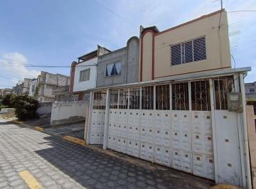 Casa de 3 habitaciones, Quito · Casa 3 Dorm. en Venta - San Jose de Moran