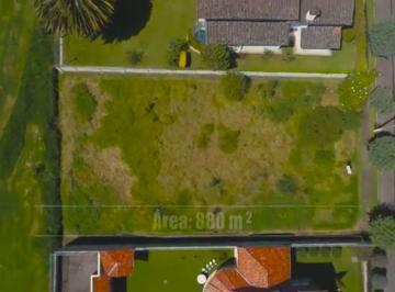 Terreno / Lote , Quito · Terreno de 813 m² de Venta en La Urbanización Los Chillos