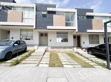 Casa · 87m² · 3 Habitaciones · 2 Estacionamientos · Renta de Casa Sector La Salle – por Estrenar