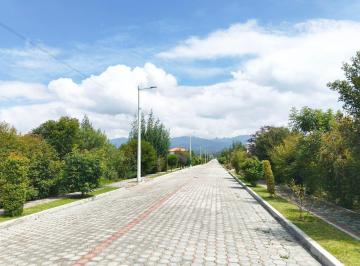 Terreno / Lote · 875m² · Terreno en Venta en Tabacundo Urbanización Alhambra