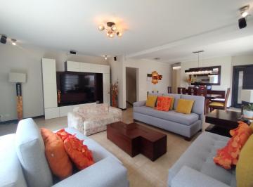 Casa · 189m² · 3 Habitaciones · 3 Estacionamientos · Venta Casa 3 Dorm. - La Cerámica Tumbaco