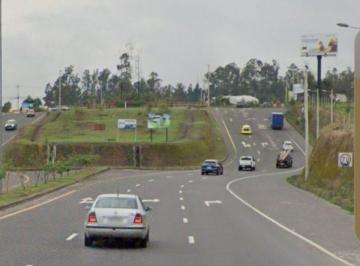 Terreno / Lote , Quito · Terreno 10.196 m² en La Ruta Viva, Redondel de Puembo