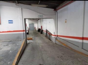 Local comercial · 1624m² · 10 Estacionamientos · Local Comercial de Venta con 3 Galpones