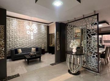 Casa de 3 habitaciones, Guayaquil · En Alquiler Espectacular Casa Amoblada y Remodelada con Piscina en Urb. Matices