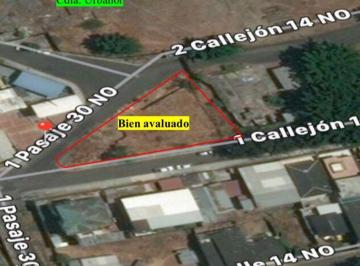 Terreno / Lote · 697m² · Terreno en Venta, Urbanor, Av de La Aguas, Tato