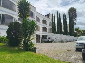 VISTA FRONTAL · Departamento de Venta en Quito - Campo Alegre - Sector Monteserrin