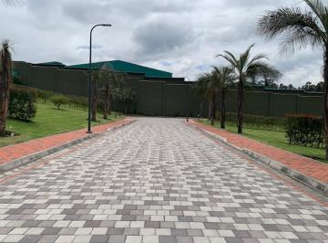 Terreno / Lote , Quito · Vendo Precioso Terreno 630 m² en Puembo Alto $157.527,50