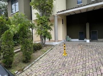 Casa de 4 habitaciones, Quito · Casa con 4 Recámaras en Venta, 119 m² de Construcción a 2 Minutos de La Espe