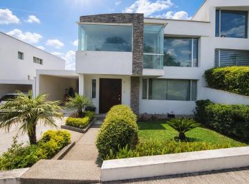 Casa de 3 habitaciones, Quito · Venta Espectacular Casa Dentro de Conjunto con Terraza, Jardin y Balcon Exclusivos - Ponceano Bajo
