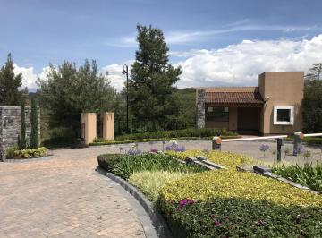 Terreno / Lote · 1m² · Terreno de Venta Dentro de La Urbanización Más Exclusiva de La Viña. Doble Seguridad