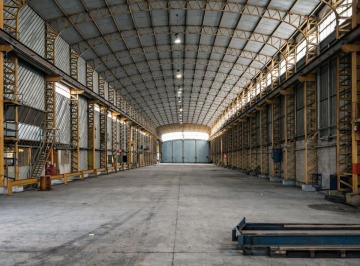 Bodega-Galpón , Guayaquil · Bodega en Venta y Alquiler en Vía Perimetral