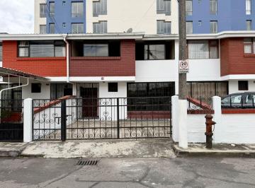 Fachada Principal · Casa en Conjunto Residencial El Inca